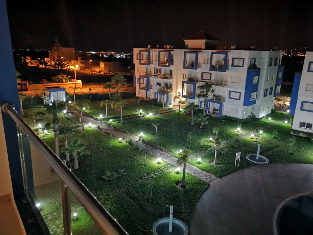 Kariat Cabo - Appartement Charmant, Climatise Avec Vue Piscine Cabo Negro Εξωτερικό φωτογραφία