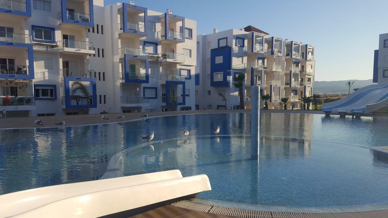 Kariat Cabo - Appartement Charmant, Climatise Avec Vue Piscine Cabo Negro Εξωτερικό φωτογραφία